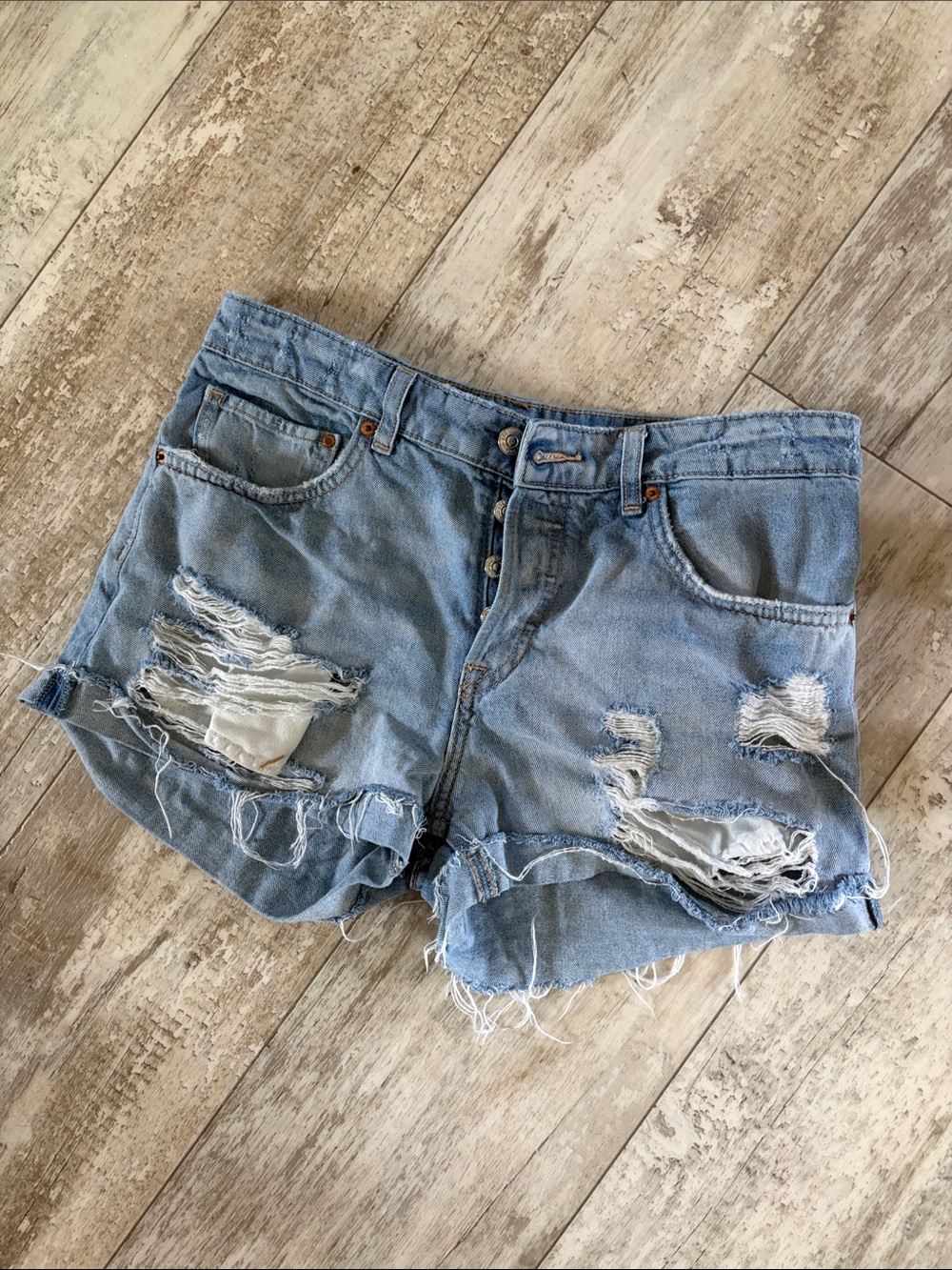 &Denim Distressed Boyfriend Shorts Size 8